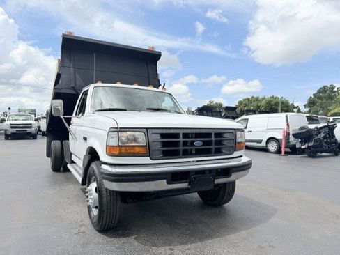 Used 1997 Ford F450 2WD Regular Cab Super Duty image 4