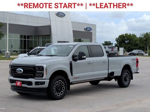 New 2026 Ford F350 Platinum AWD/4WD image 3