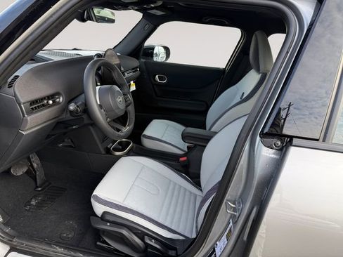 New 2026 MINI Cooper 4-Door Hardtop FWD image 9