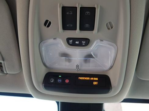 Used 2023 Buick Encore GX Select w/ Experience Buick Package FWD image 19