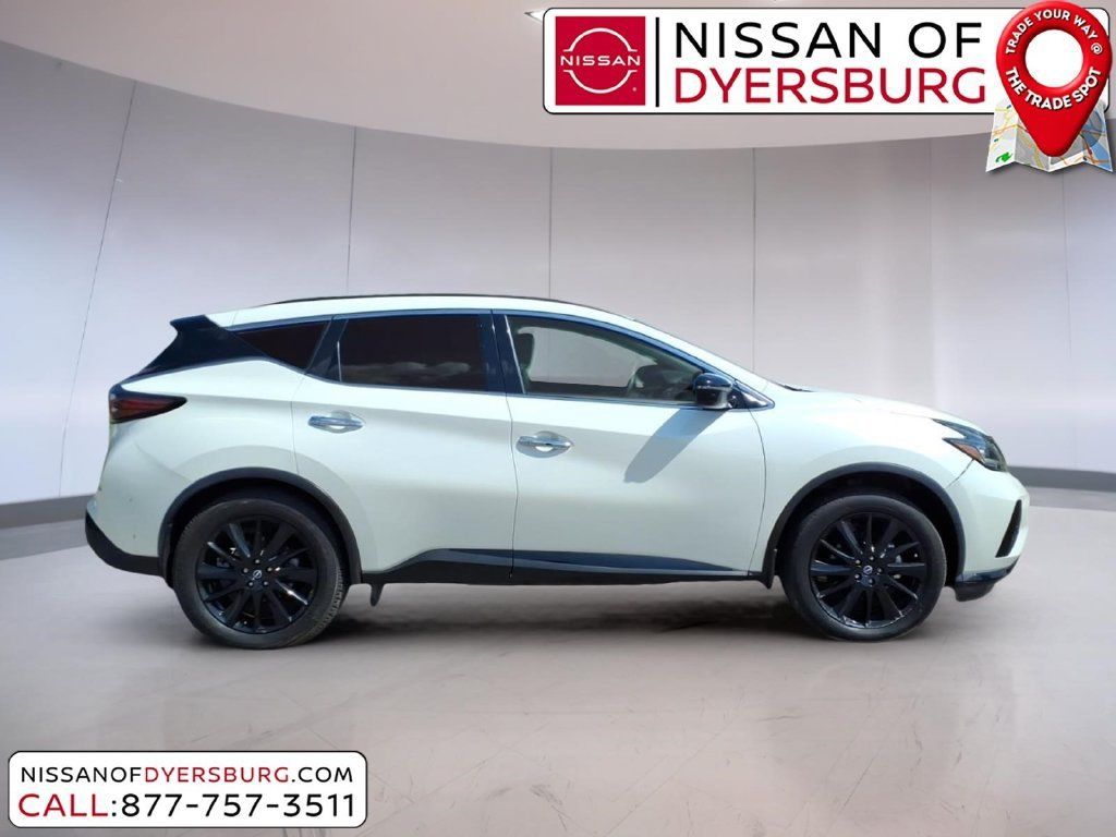 Used 2023 Nissan Murano SV w/ SV Midnight Edition Package FWD image 2