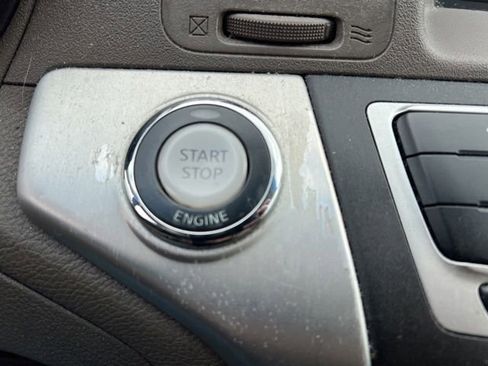 Used 2009 Nissan Murano SL w/ Technology Pkg image 19