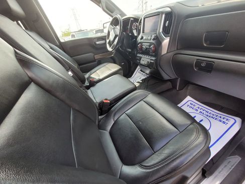 Used 2019 Chevrolet Silverado 1500 LT w/ All-Star Edition AWD/4WD image 17
