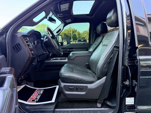 Used 2016 Ford F250 Platinum w/ Snow Plow Prep Package AWD/4WD image 20