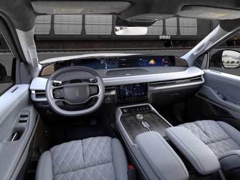 New 2026 Lincoln Navigator Black Label AWD/4WD image 9