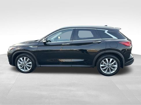 Used 2022 INFINITI QX50 Essential image 9