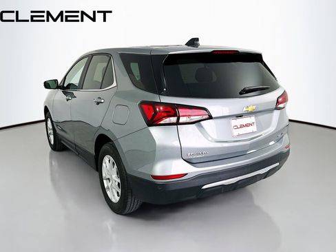 Used 2023 Chevrolet Equinox LT AWD/4WD image 10