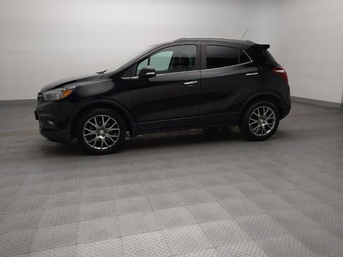 Used 2018 Buick Encore Sport Touring FWD image 2
