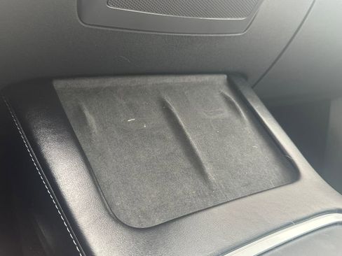 Used 2024 Tesla Model Y Performance image 22