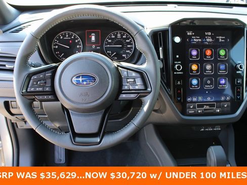 Used 2025 Subaru Forester Premium image 10