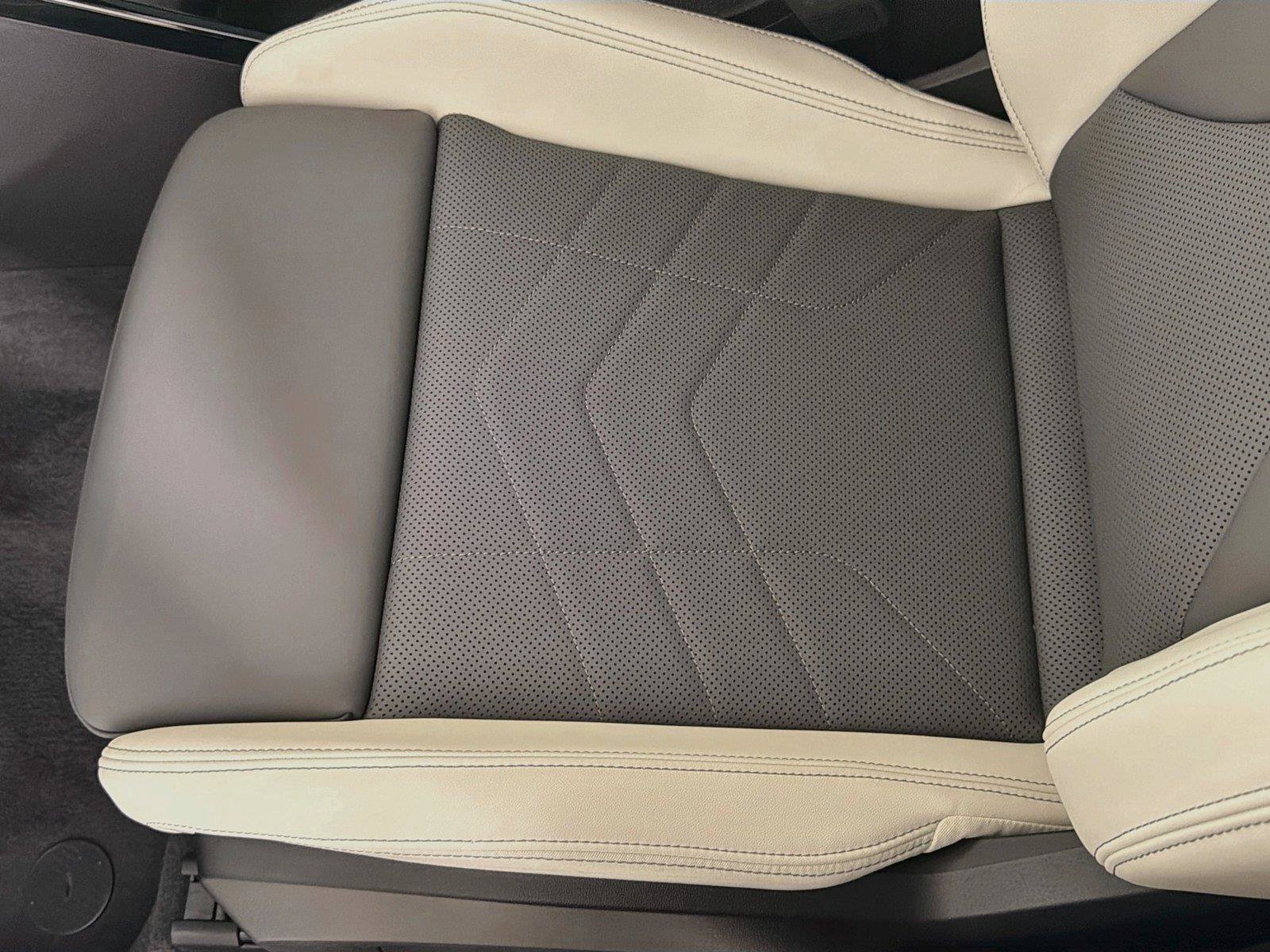 New 2027 BMW X1 xDrive28i AWD/4WD image 19