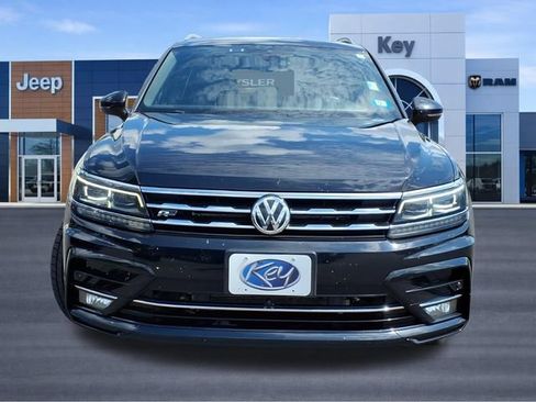 Used 2020 Volkswagen Tiguan SEL Premium R-Line AWD/4WD image 7
