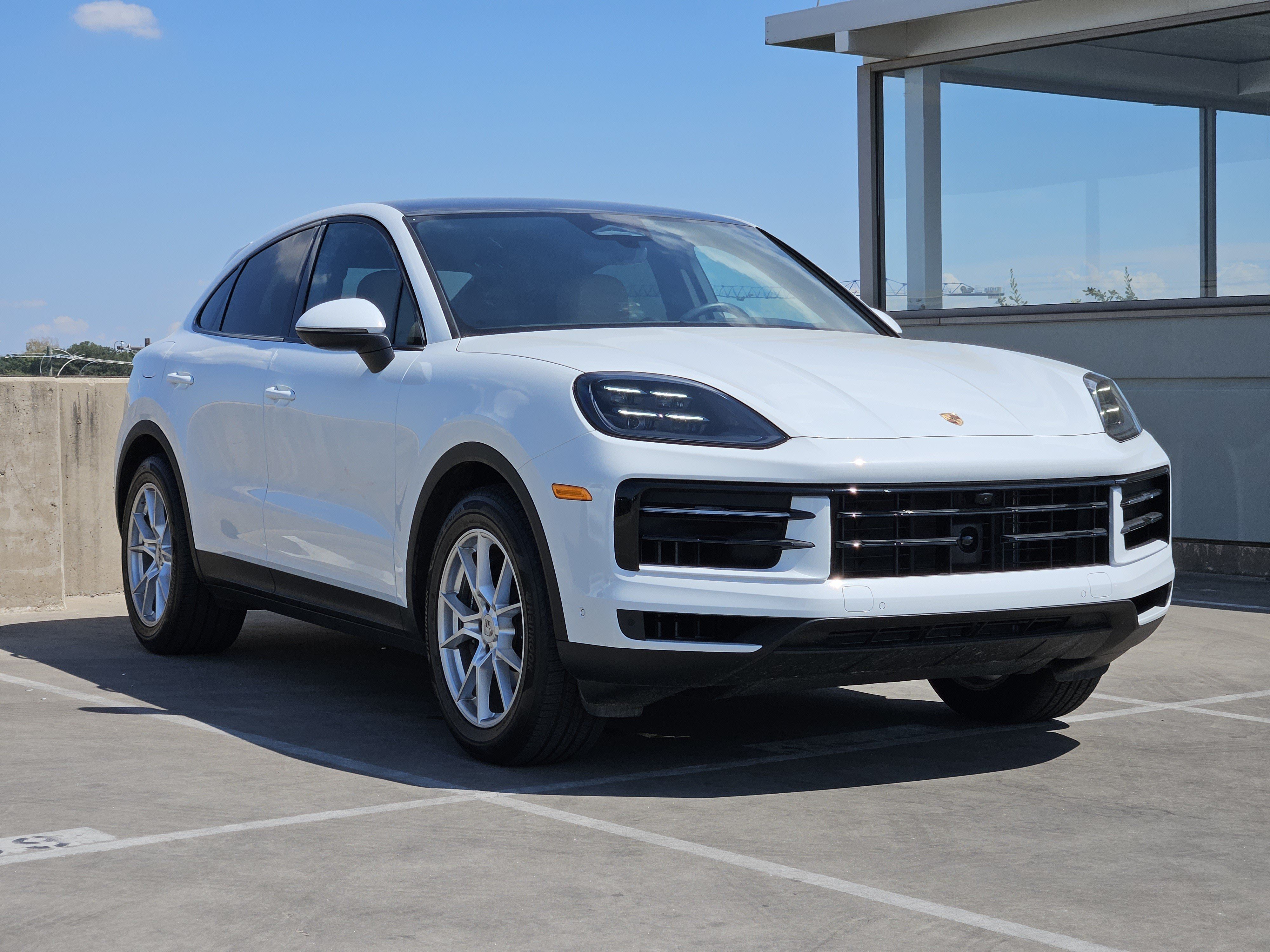 Used 2026 Porsche Cayenne Coupe AWD/4WD image 10