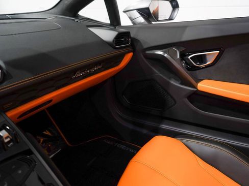 Used 2018 Lamborghini Huracan LP 580-2 image 14