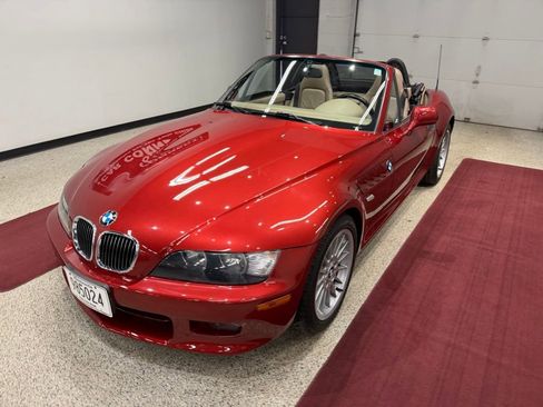 Used 2001 BMW Z3 3.0i RWD image 4
