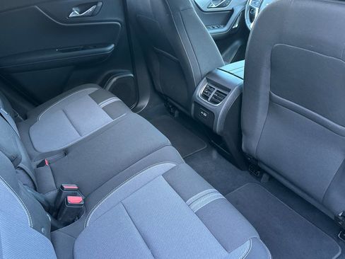 Used 2025 Chevrolet Blazer LT AWD/4WD image 18