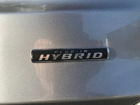 Used 2020 Ford Fusion w/ Ready For The Road Package image 6