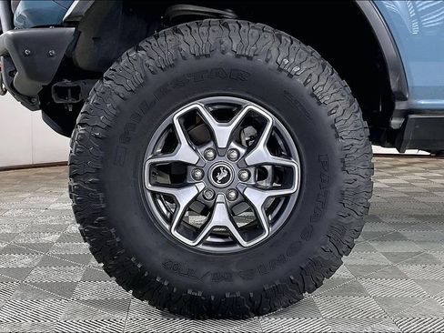 Used 2022 Ford Bronco Badlands AWD/4WD image 8
