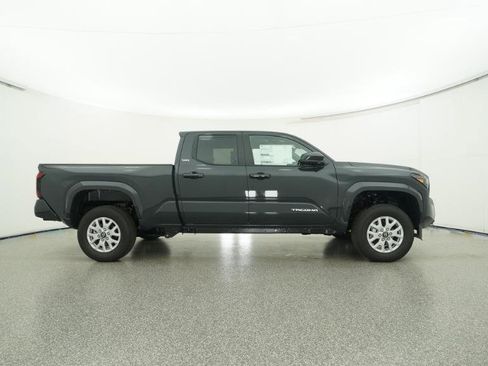 New 2026 Toyota Tacoma SR5 image 48