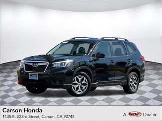 Used 2020 Subaru Forester Premium image 1