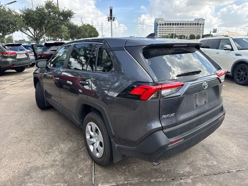 Used 2025 Toyota RAV4 LE FWD image 7