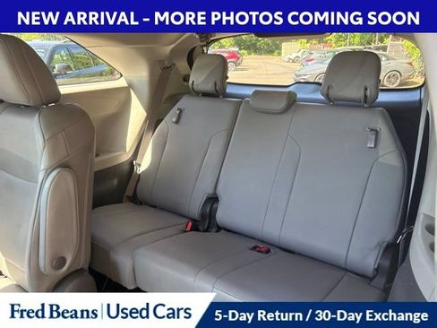 Used 2021 Toyota Sienna XLE AWD/4WD image 11