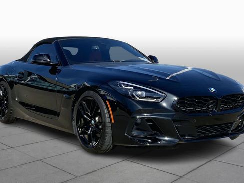 Used 2023 BMW Z4 sDrive30i w/ Premium Package image 3