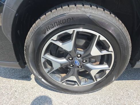 Used 2019 Subaru Crosstrek 2.0i w/ Eyesight System AWD/4WD image 2