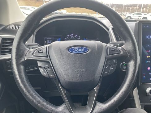 Used 2022 Ford Edge SE w/ Cargo Accessory Package image 27