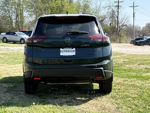 New 2026 Nissan Rogue SV AWD/4WD image 3