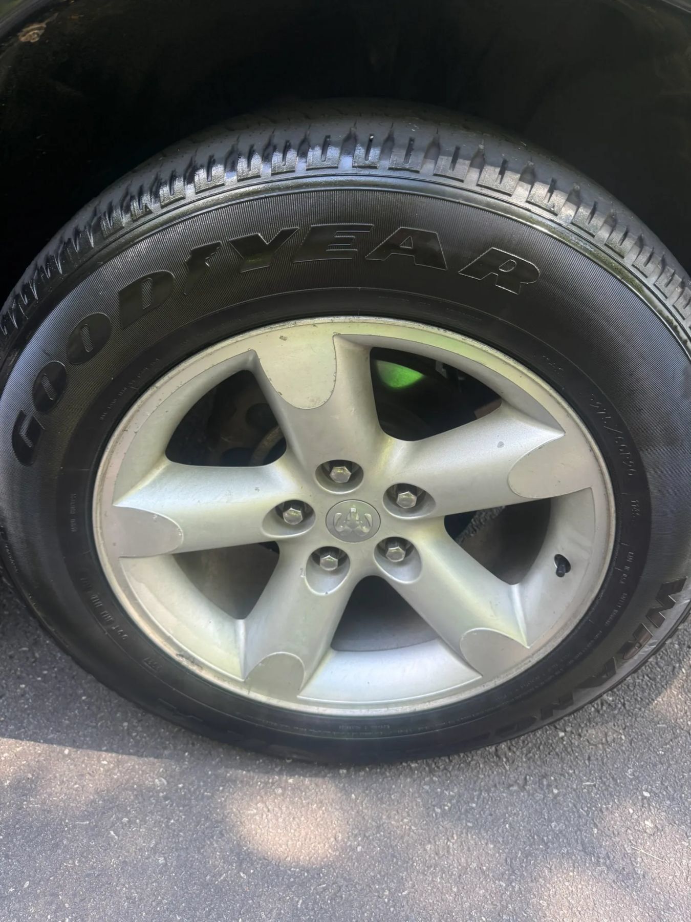 Used 2015 RAM 1500 Express RWD image 26