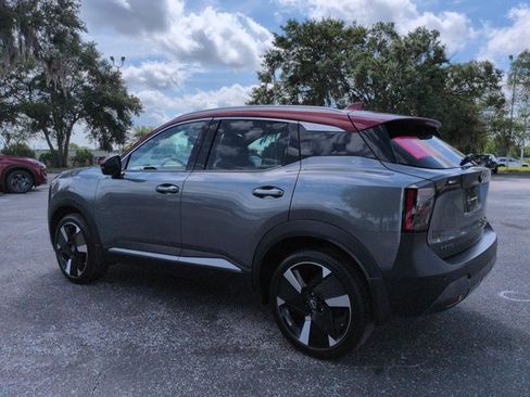 Certified 2025 Nissan Kicks SR w/ SR Premium Package FWD image 6
