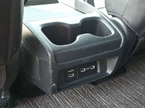 Used 2023 Honda Odyssey Touring image 13
