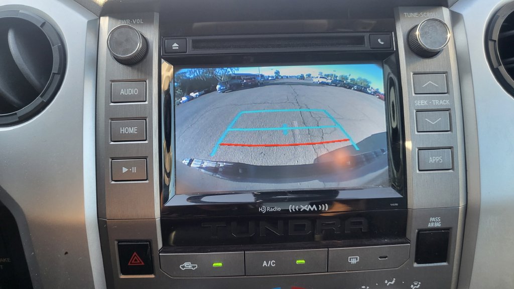 Used 2018 Toyota Tundra SR5 w/ SR5 Upgrade Package AWD/4WD image 33