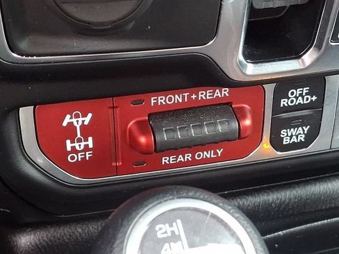 Used 2024 Jeep Wrangler Unlimited Rubicon w/ Safety Group AWD/4WD image 27