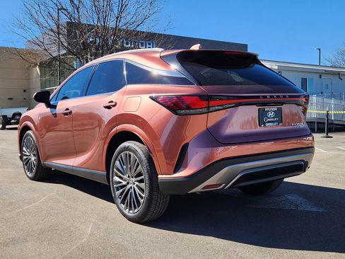 Used 2023 Lexus RX 350 AWD/4WD image 3