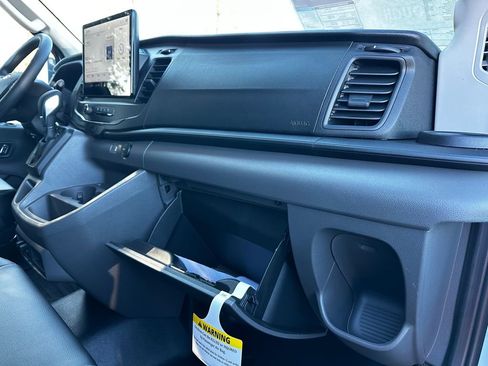 New 2026 Ford Transit 250 148 Medium Roof w/ Load Area Protection Package image 38