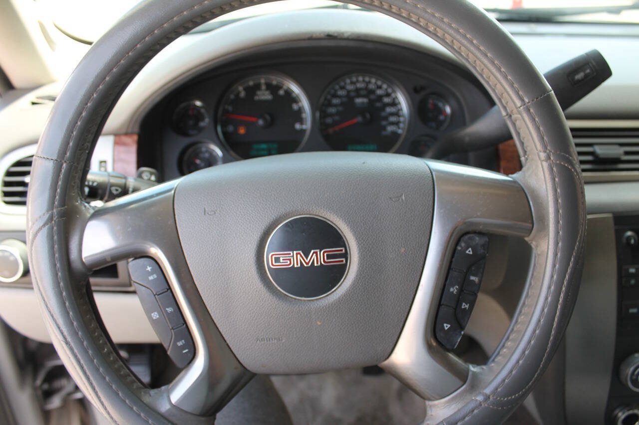 Used 2007 GMC Yukon SLE RWD image 32