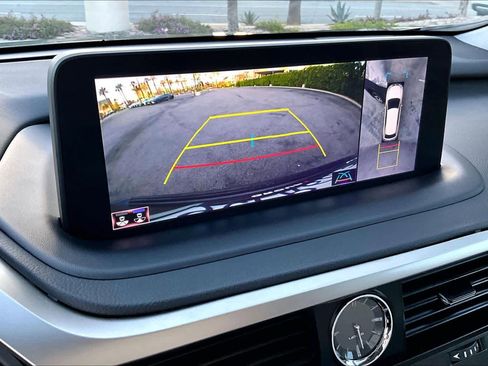 Used 2022 Lexus RX 450h AWD w/ Premium Package image 25