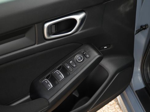 Used 2024 Honda Civic Sport image 14