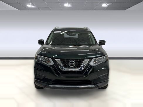 Used 2019 Nissan Rogue SV w/ Premium Package AWD/4WD image 5