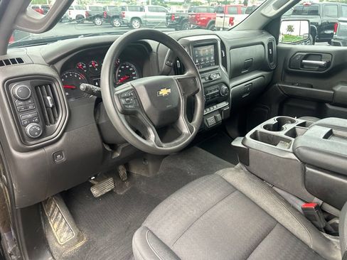 Used 2023 Chevrolet Silverado 1500 Custom AWD/4WD image 12