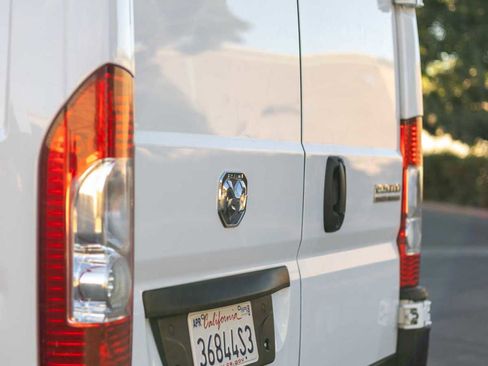 Used 2023 RAM ProMaster 2500 image 7