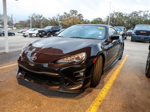 Used 2019 Toyota 86 TRD SE image 1