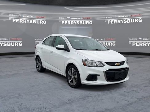 Used 2019 Chevrolet Sonic Premier FWD image 2