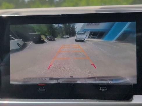 Used 2023 GMC Sierra 1500 SLT w/ SLT Premium Package image 19