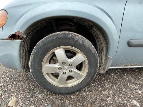 Used 2006 Dodge Caravan SXT image 11