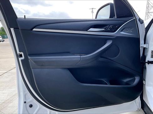 Used 2024 BMW X3 sDrive30i image 20