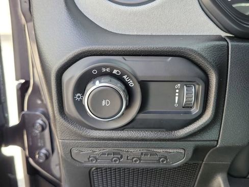 New 2026 Jeep Wrangler Willys AWD/4WD image 18