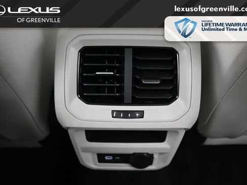 Used 2022 Volkswagen Tiguan SE R-Line FWD image 25